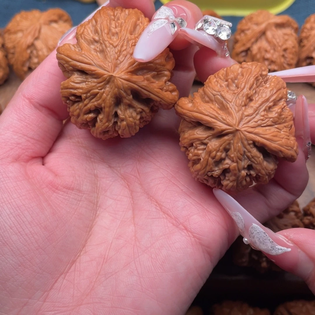 把件文玩核桃全品，精配毕业球筋43