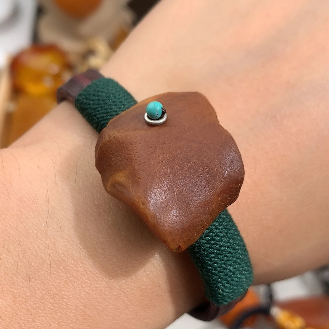 蜜蜡裸石未镶嵌你