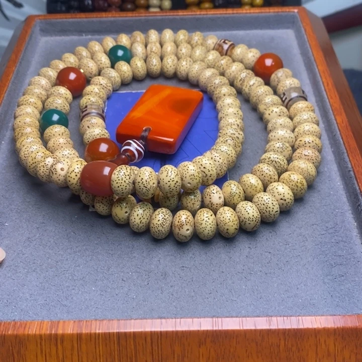 通***岁吊坠星月菩提星月