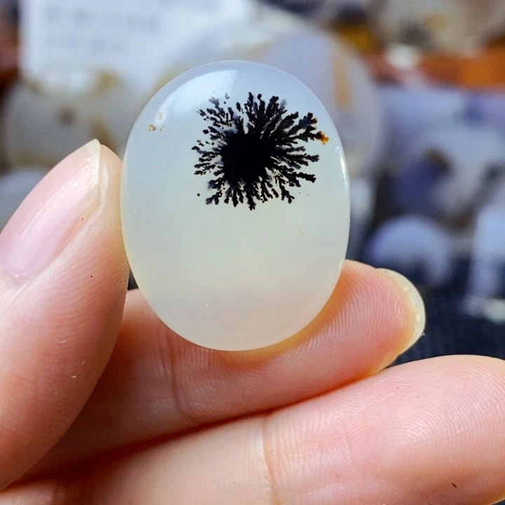 玛瑙/玉髓未镶嵌珠宝半成品