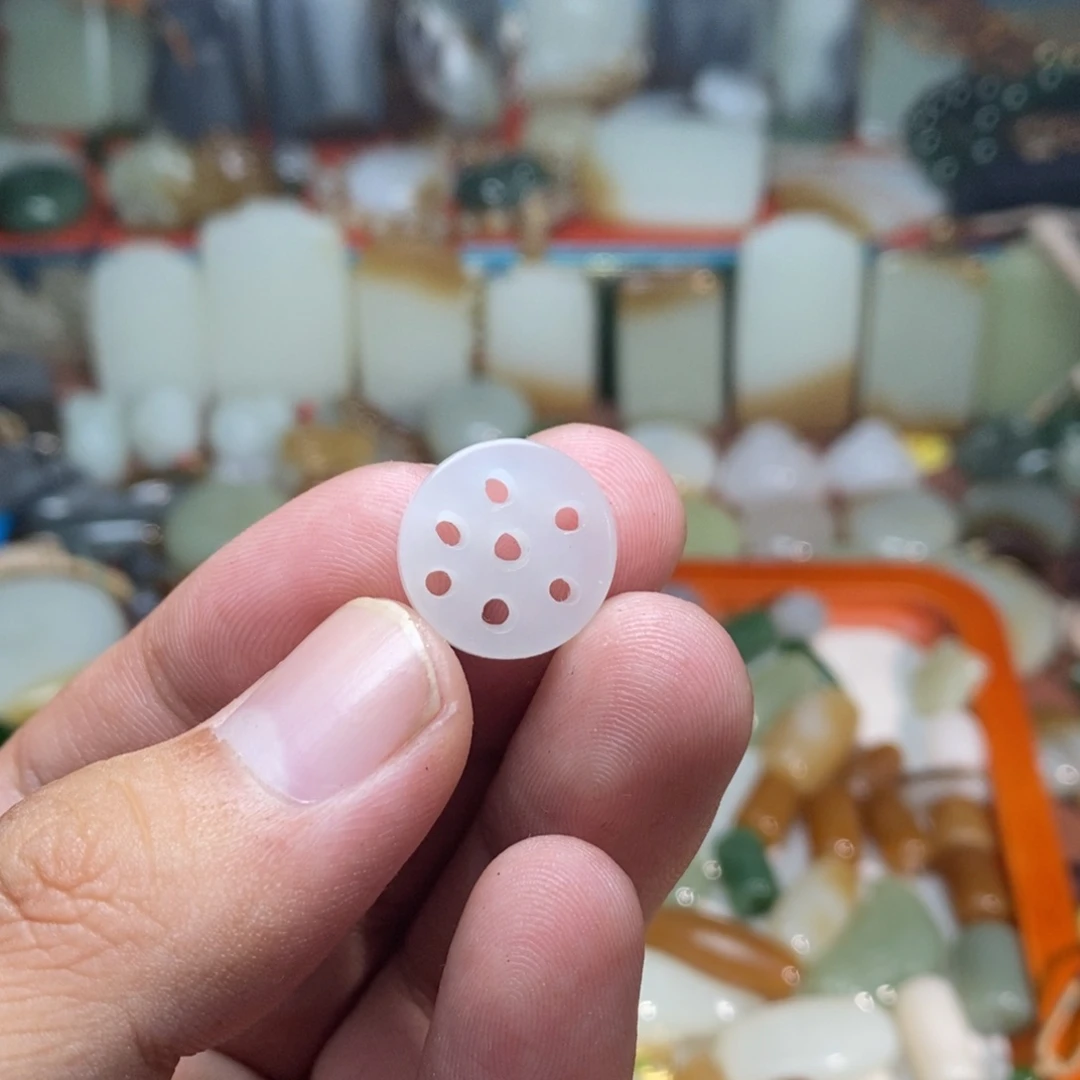 和田玉未镶嵌吊坠(不含链)