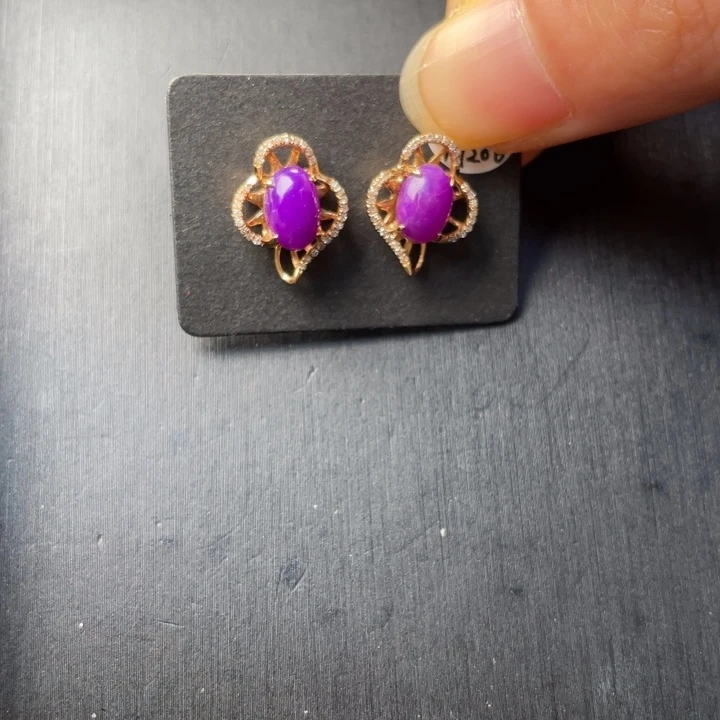 苏纪石（舒俱来）18K金镶嵌耳钉