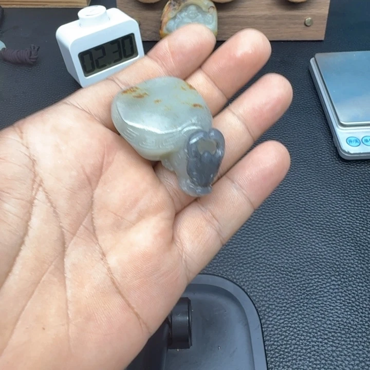 颈饰未镶嵌和田玉?***光