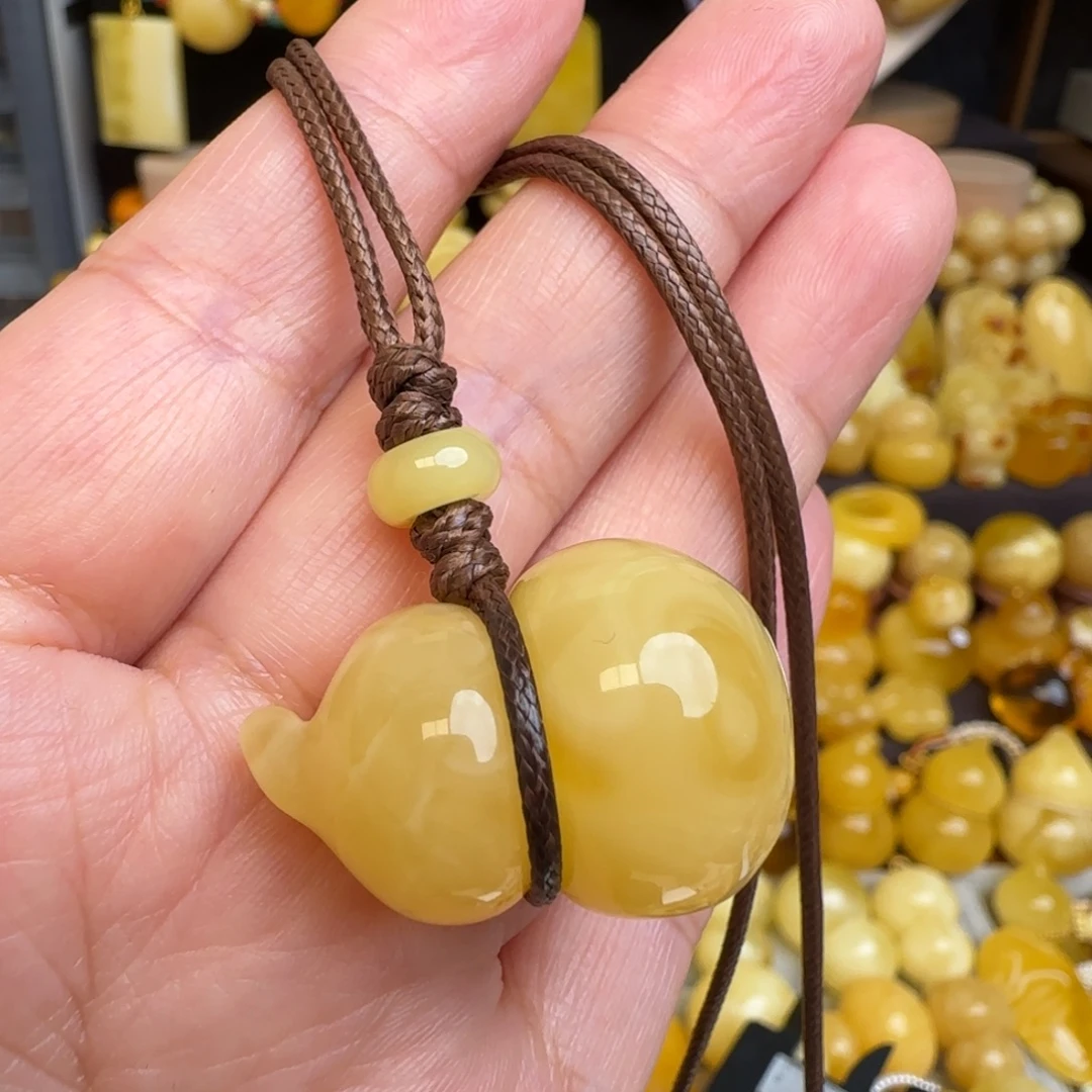 琥珀未镶嵌套链天然俄料蜜蜡葫芦吊坠