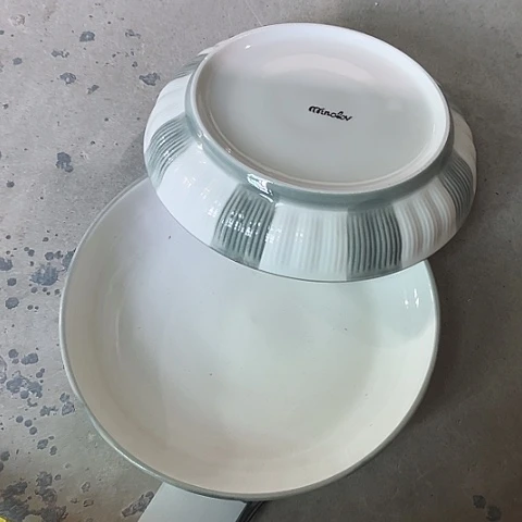 微瑕，不能明火，口径18高3