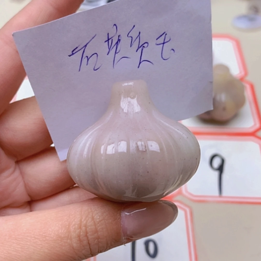 【闪购商品】未镶嵌玛瑙/玉髓珠宝半成品无*草