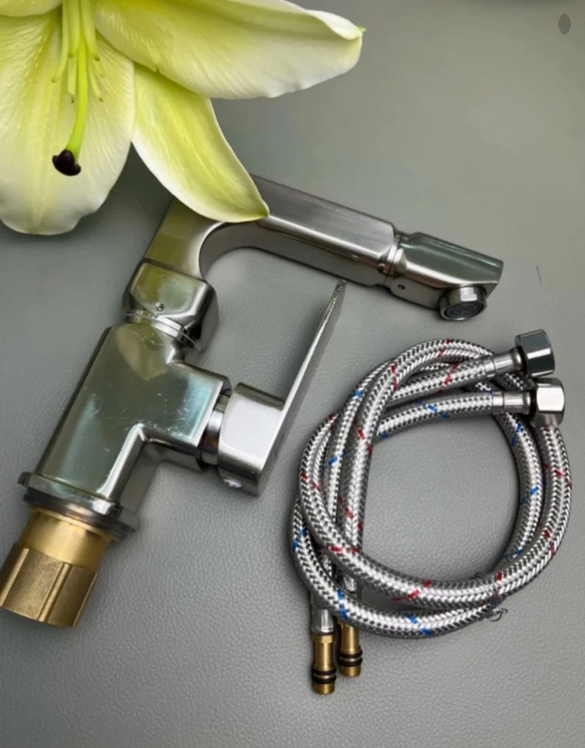 脸盆水龙头加重型可旋转