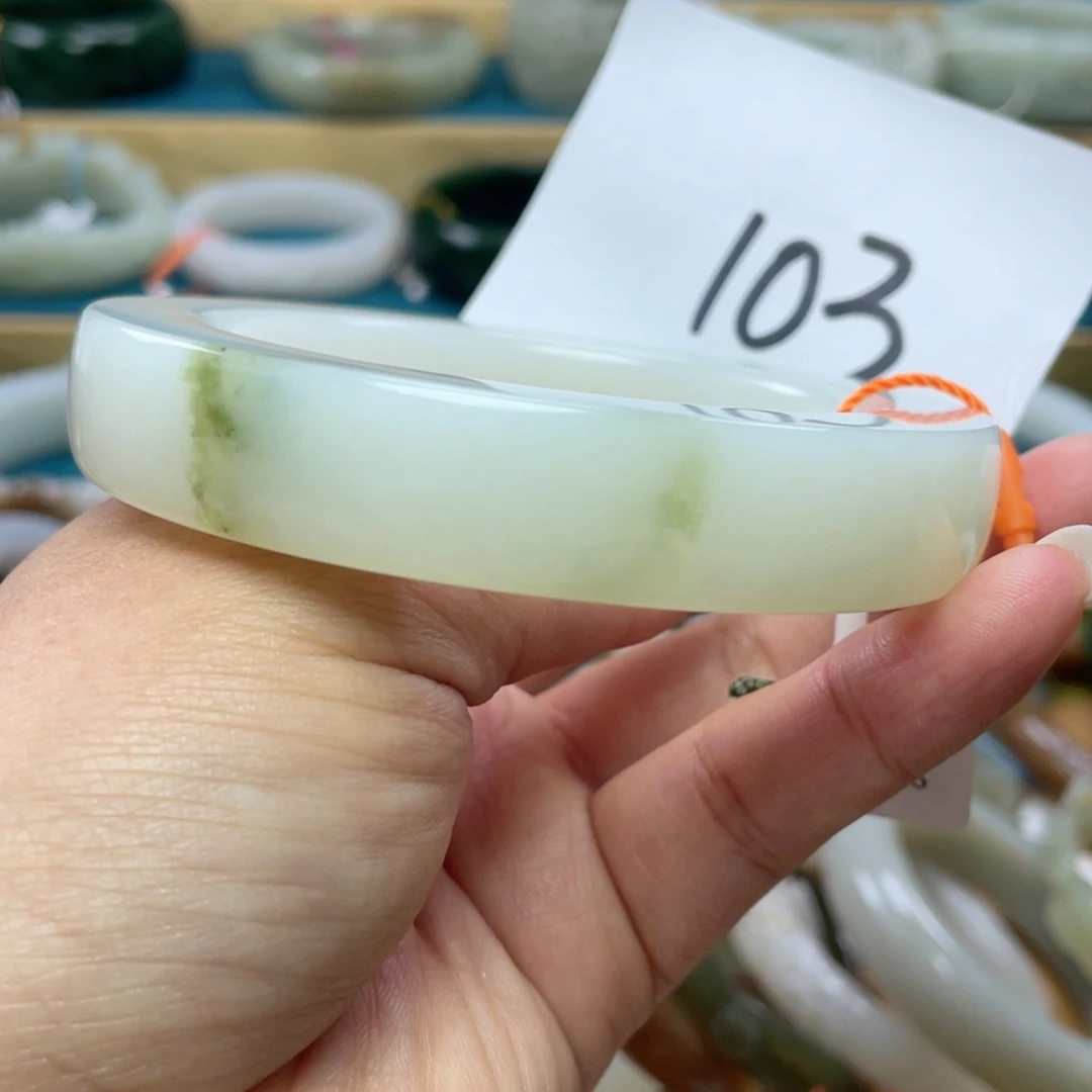 未镶嵌手镯和田玉圈口63