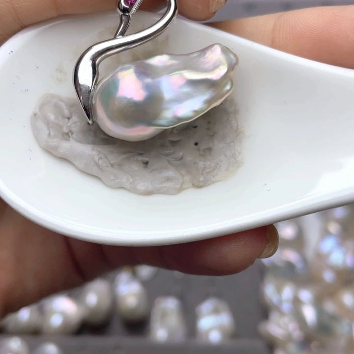 合金淡水珍珠颈饰