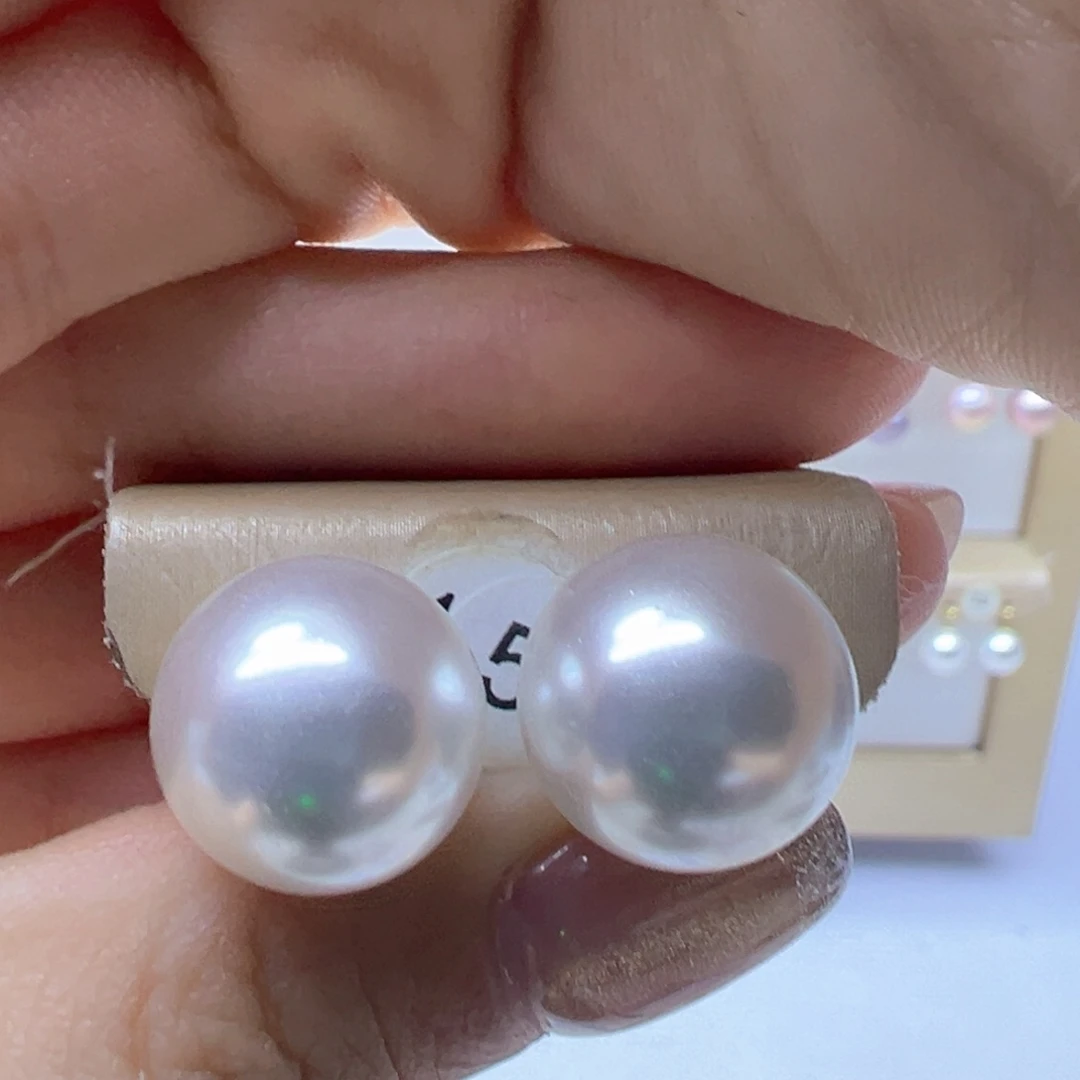 18K金镶嵌淡水珍珠耳饰