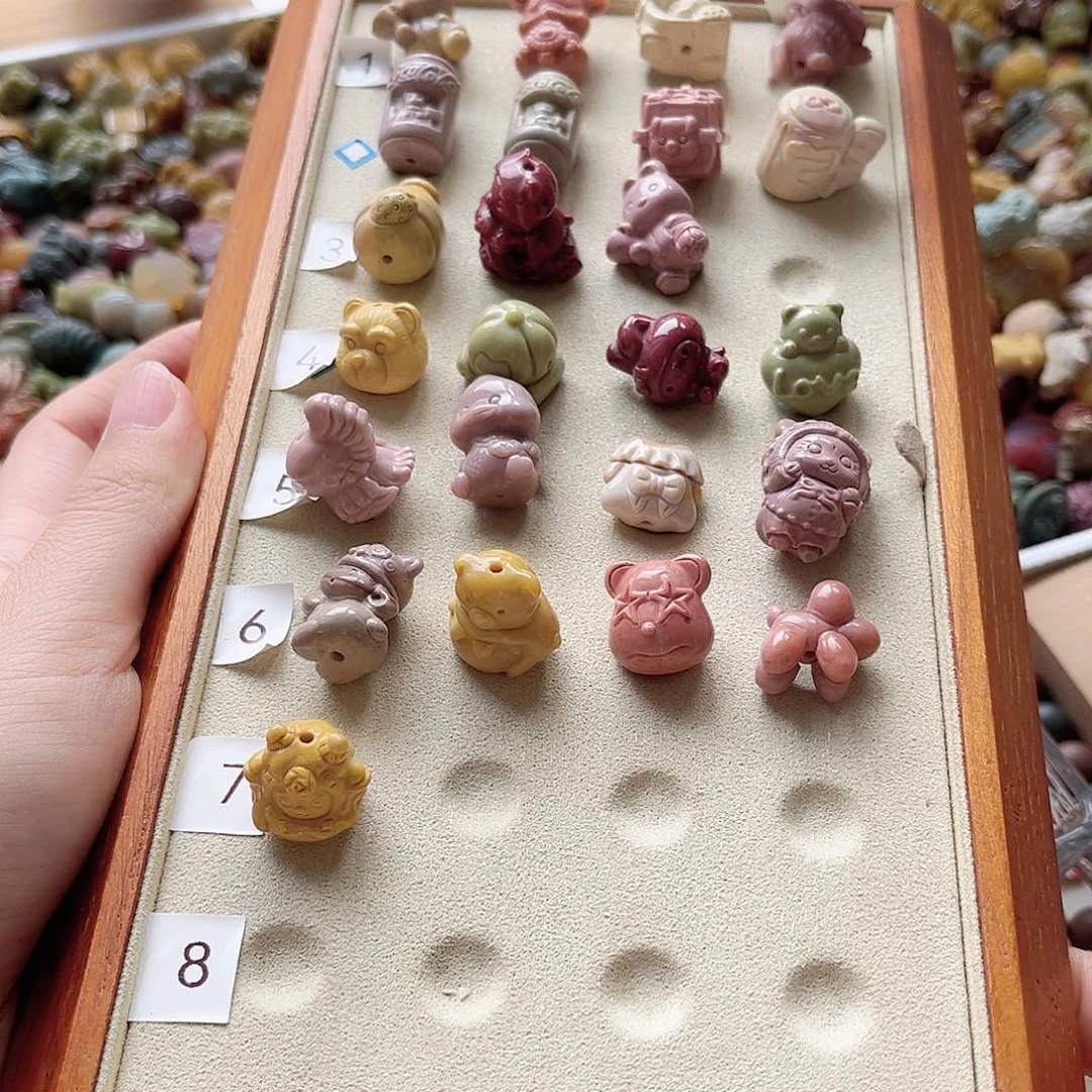 石英质玉24个未镶嵌C****y