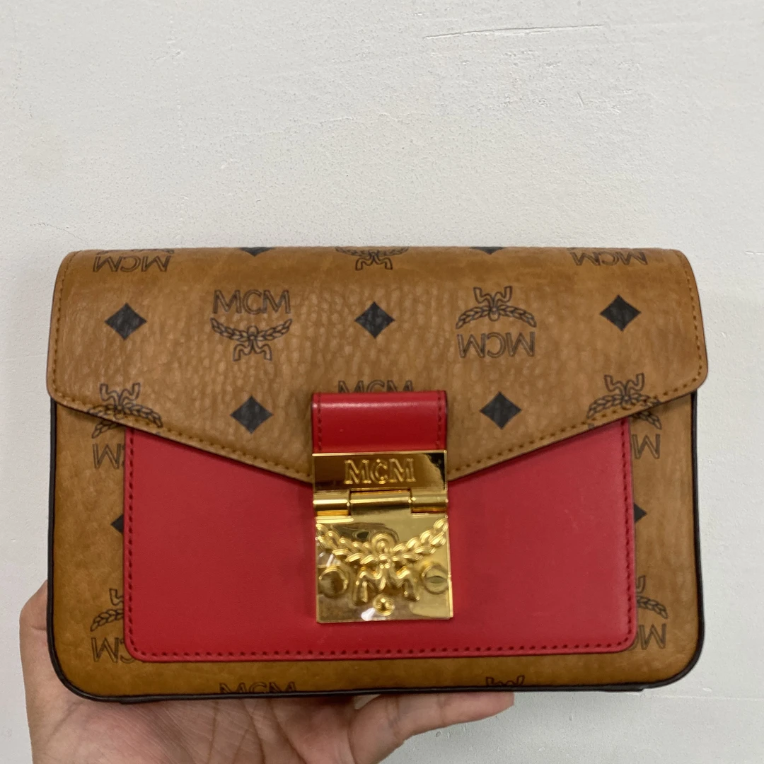 95新 MCM 单肩包/041811
