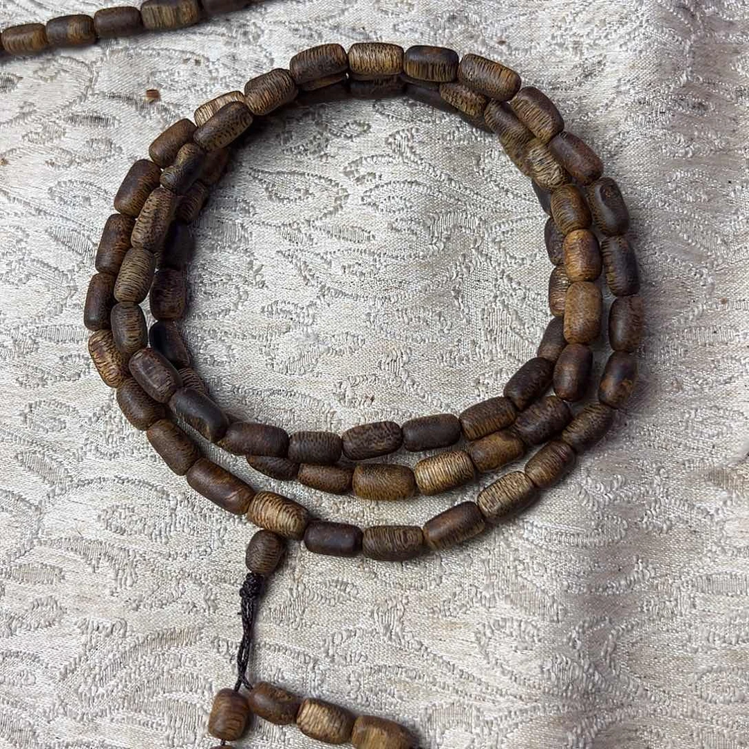 沉香手串留疤沉水浮多圈多样性发一沉香手串