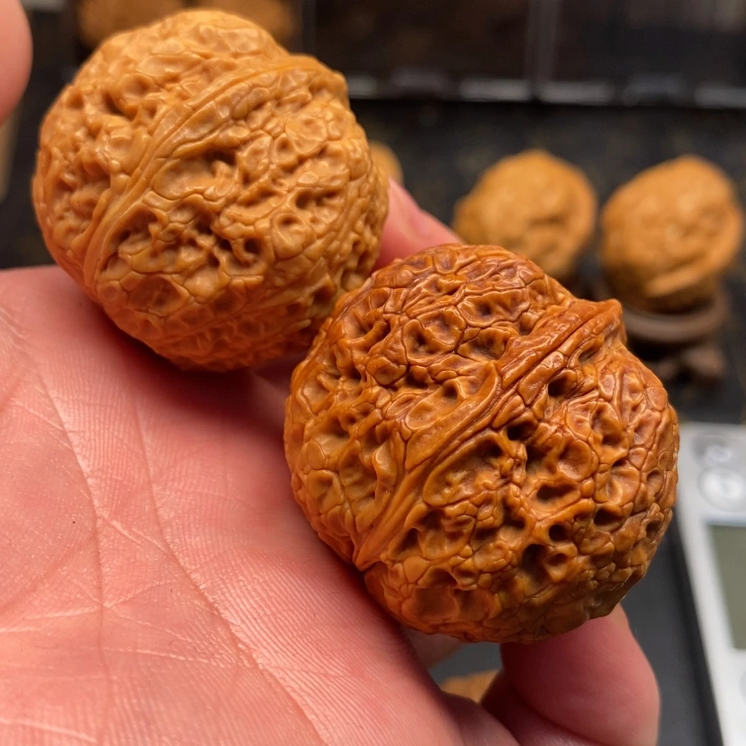 文玩核桃吊坠十八罗汉