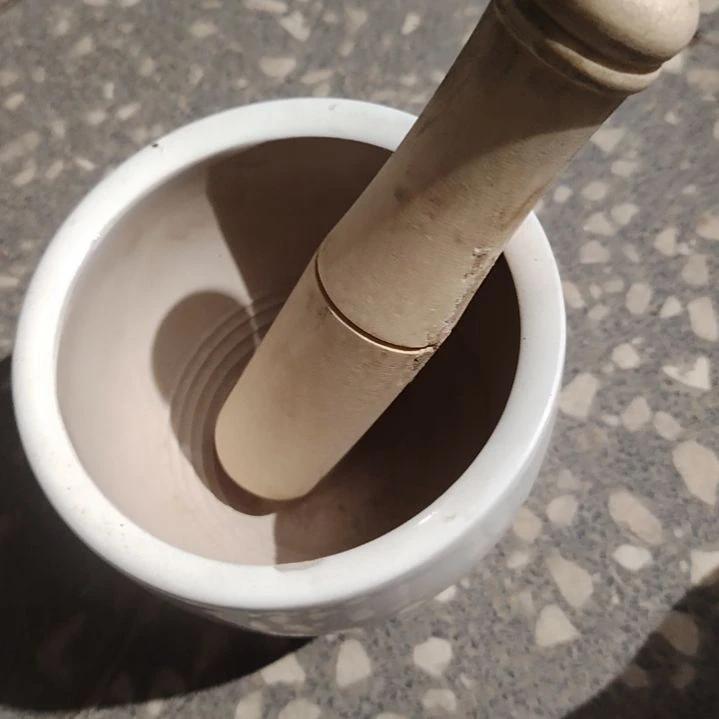 瓷片陶瓷盘子碗陶陶