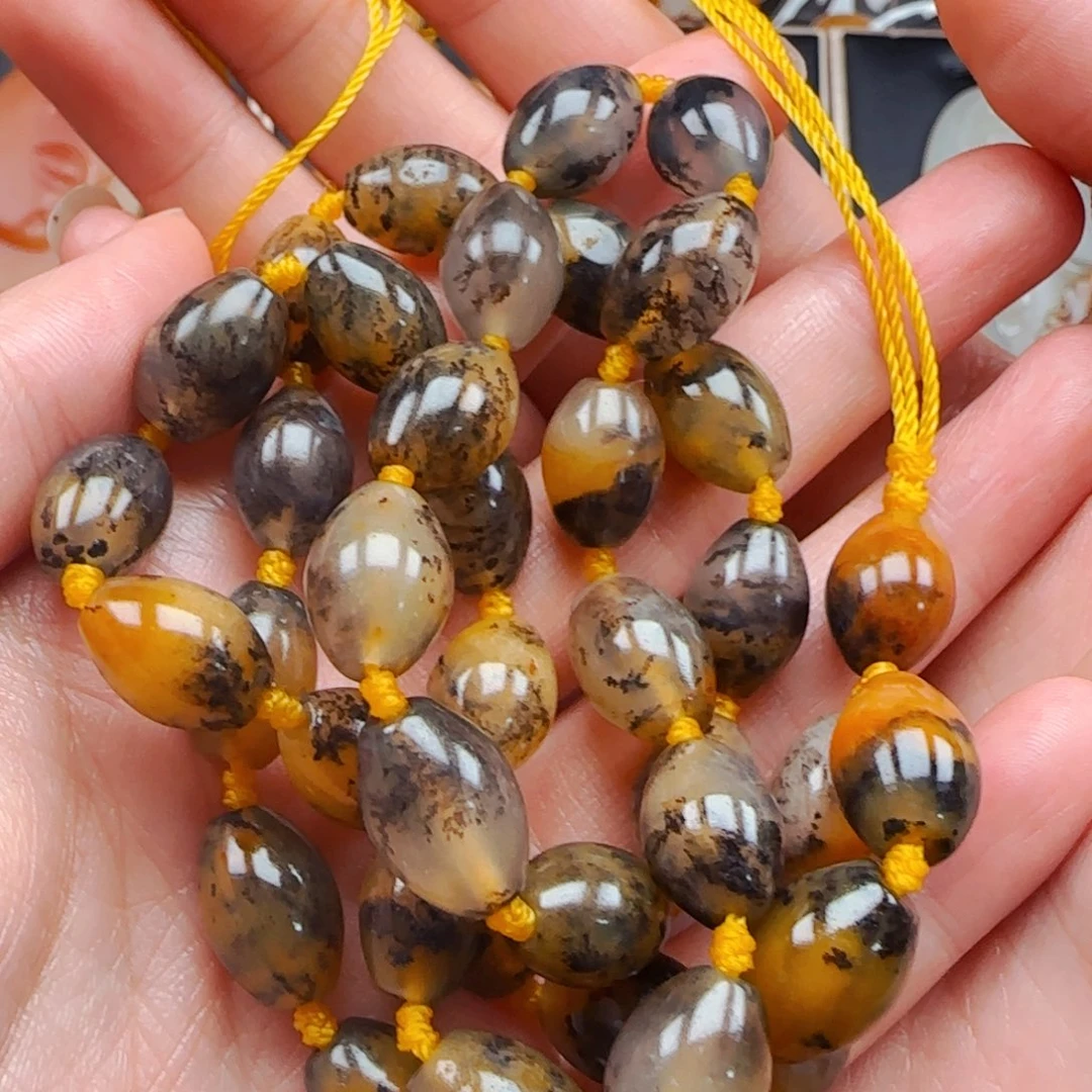 石英质玉（黄龙玉）未镶嵌1春**笑