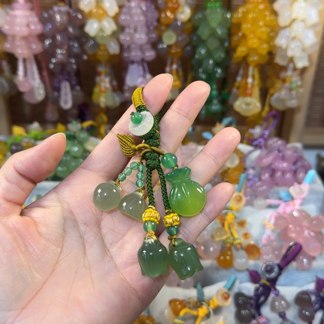 玛瑙/玉髓未镶嵌钥匙挂件