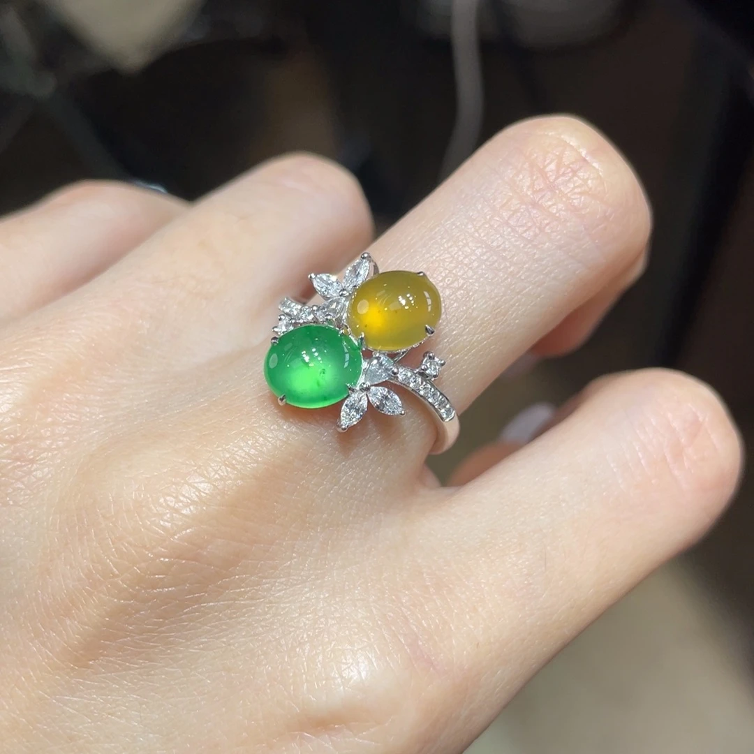 翡翠颈饰18K金镶嵌天然缅甸翡翠a货