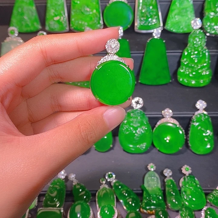 翡翠银S925镶嵌颈饰