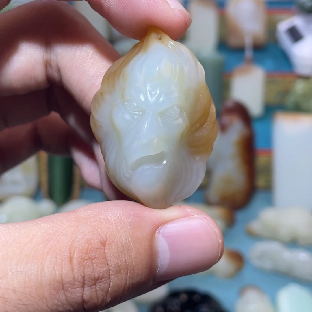 蔡****未镶嵌和田玉挂件