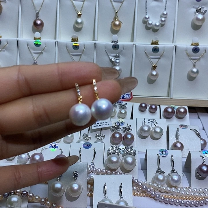 大***‍吊坠赠合金链条银S925镶嵌淡水珍珠