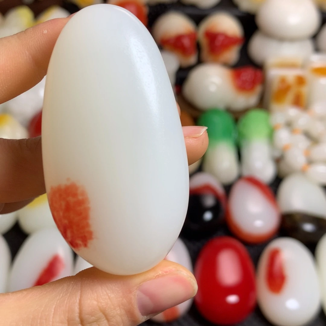 新疆戈壁石五彩石