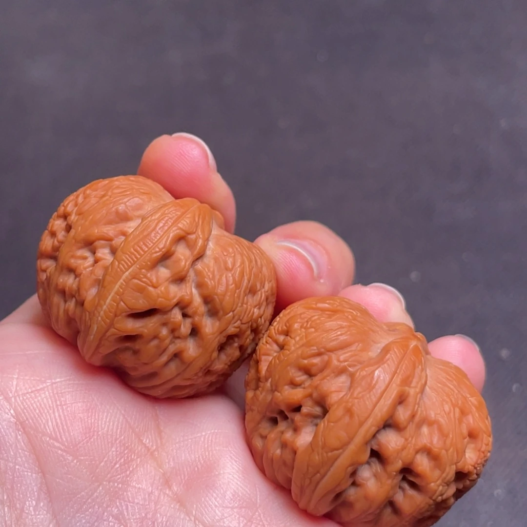 文玩核桃吊坠秦岭野生核桃