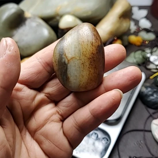 和田玉（糖玉）未镶嵌挂件