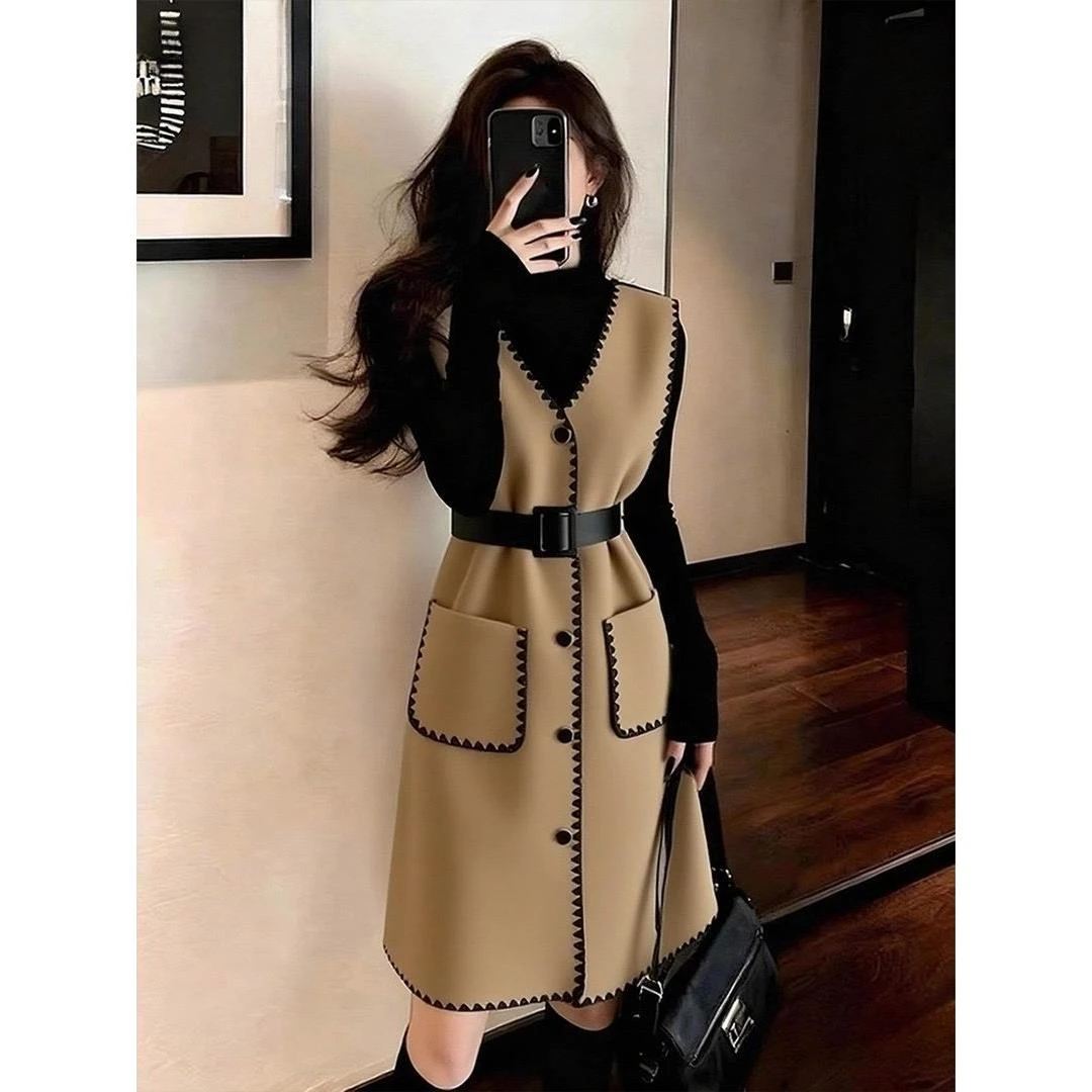 秋冬季新款气质名媛女神范轻奢高级感咖色背心连衣裙打底衫两件套