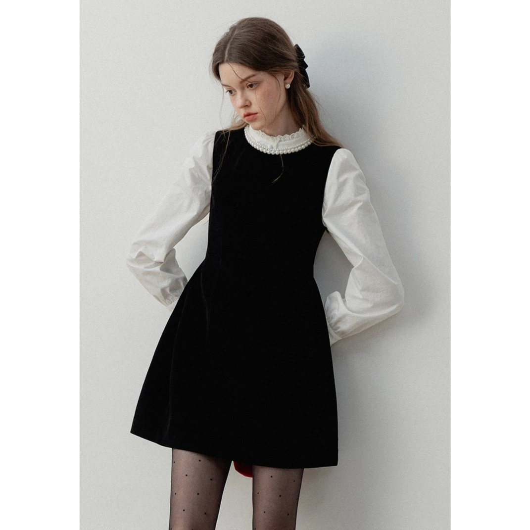 EGGKA【现现】赫本风丝绒收腰花苞连衣裙叠穿背心a字裙E24D1480BK