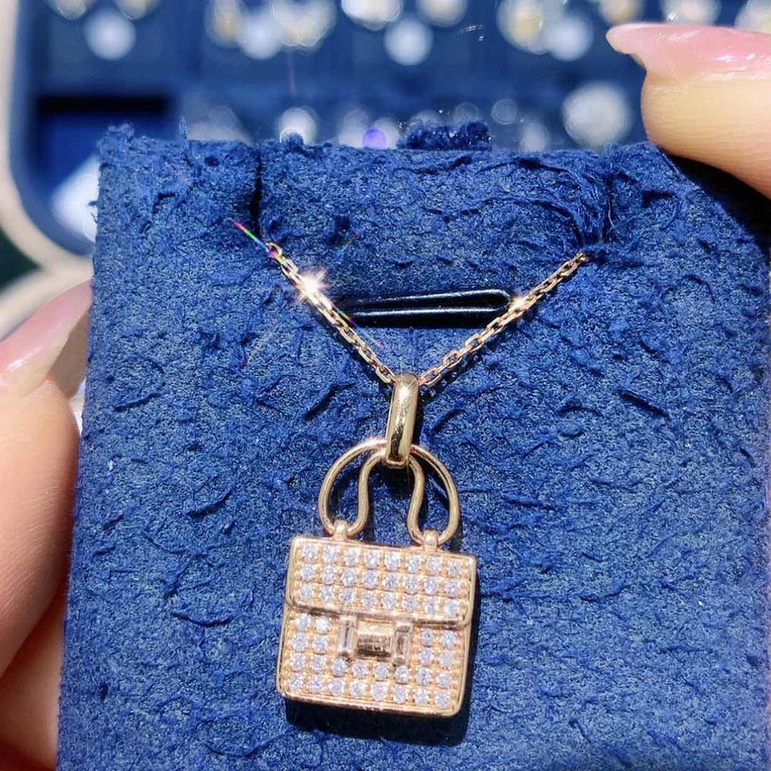 【闪购商品】钻石颈饰18K金镶嵌项链