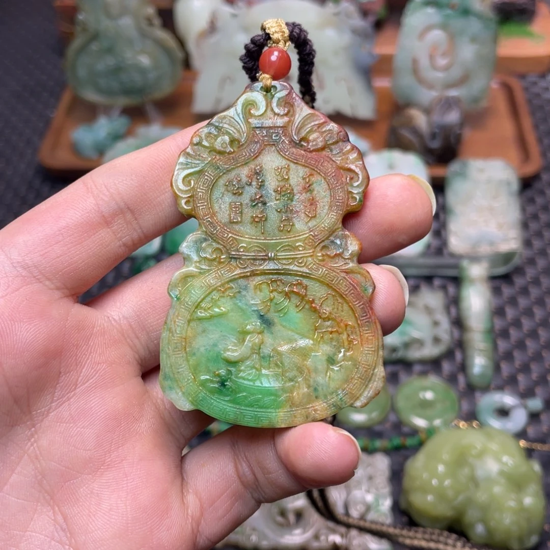 8***3翡翠未镶嵌颈饰翡翠颈饰未镶嵌