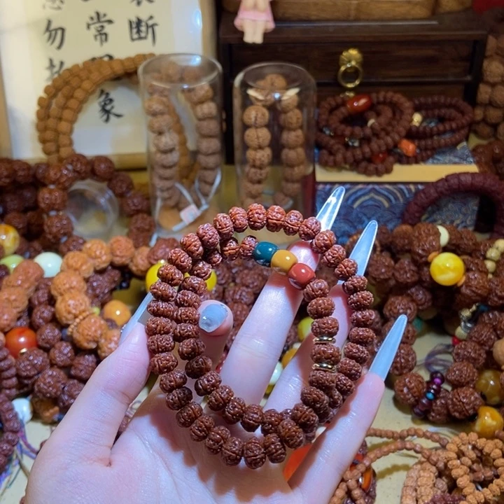 吊坠金刚菩提106玉化双圈红绿灯