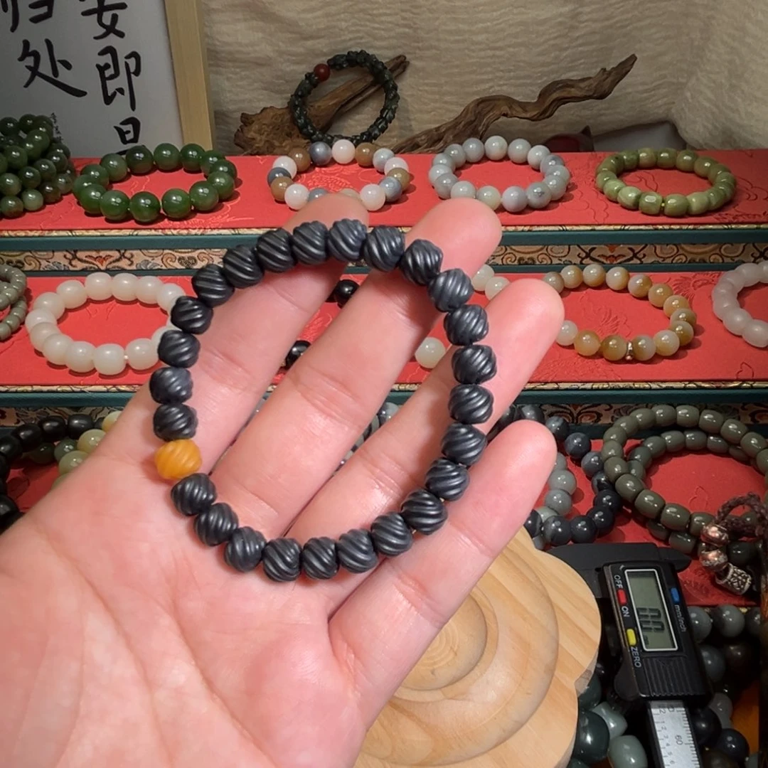 和田玉手链未镶嵌