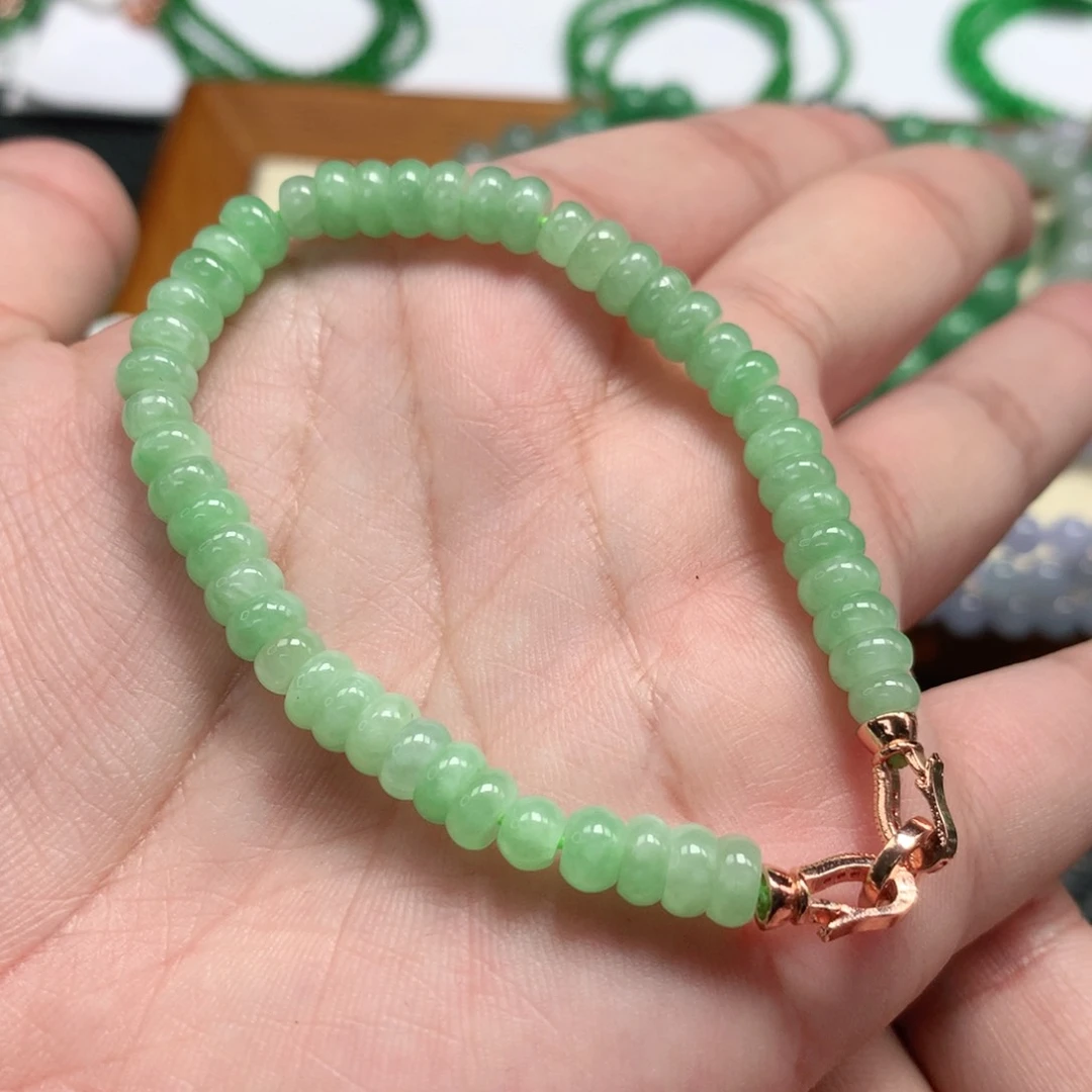 未镶嵌手链翡翠翡翠