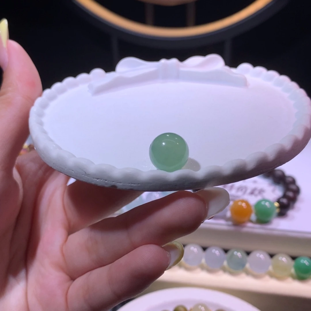 【闪购商品】翡翠散珠，正阳绿圆珠，卡11.3