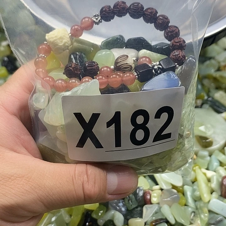 未镶嵌蛇纹石玉鱼缸石