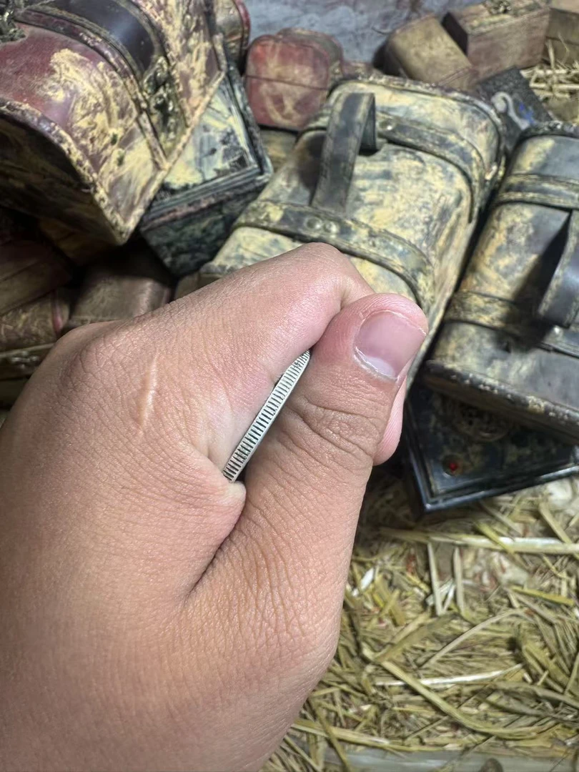 家居饰品摆件  HW0002  精美摆件现代工艺品仿古复古摆件