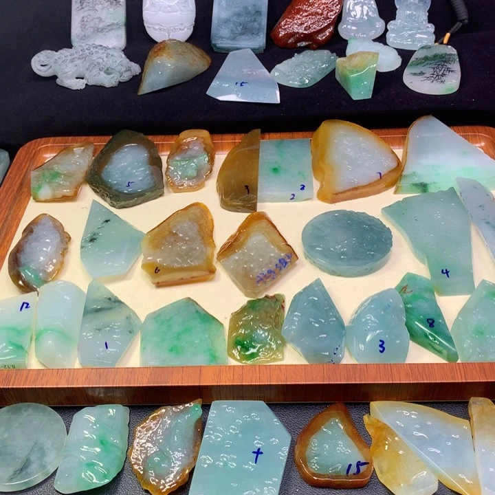 未镶嵌定制翡翠小**包工