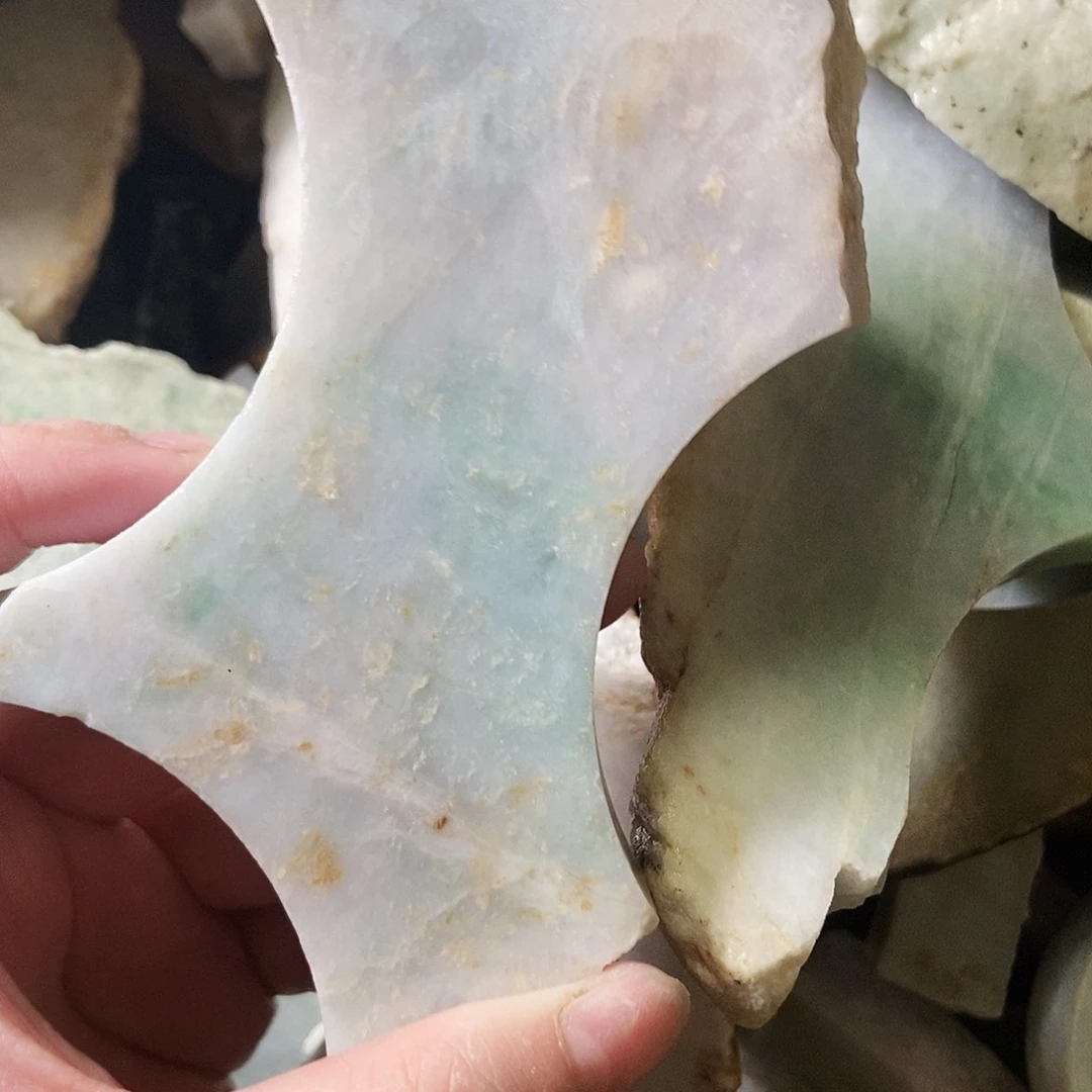 翡翠未镶嵌颈饰天然翡翠