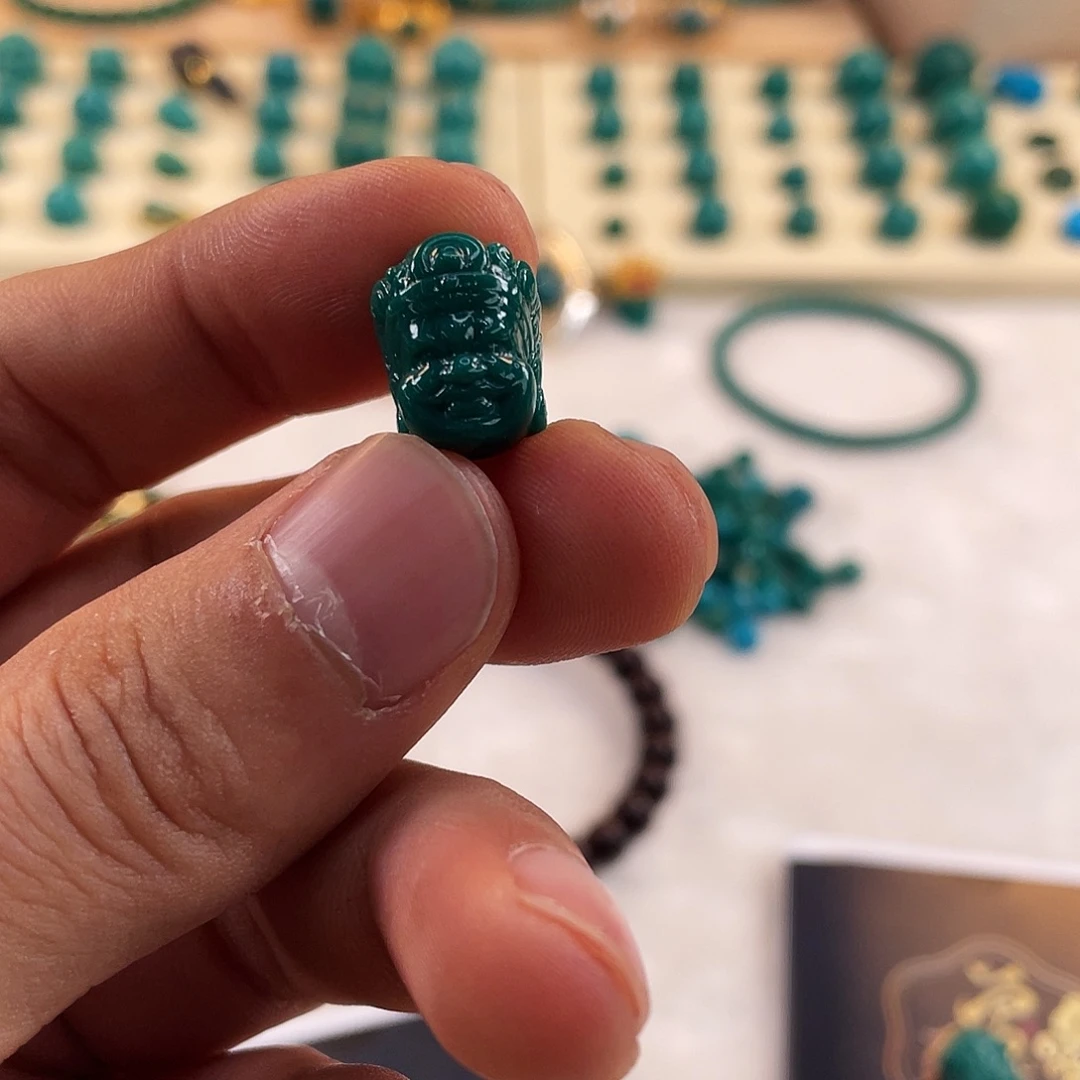 绿松石未镶嵌耳饰