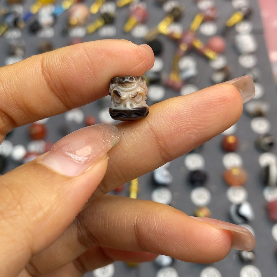 玛瑙/玉髓配饰合金