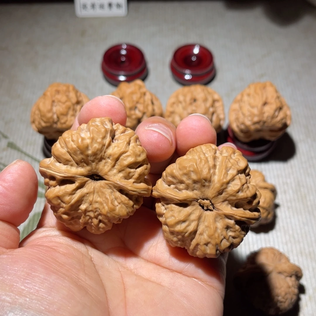 欢***哥吊坠文玩核桃42昌平蛤蟆头直播间选购