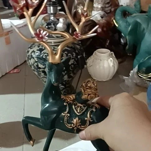 陶瓷瑕。。。。。。。。。。。。。。。