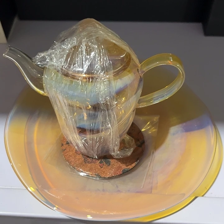 粉色手捏壶玉见孤品