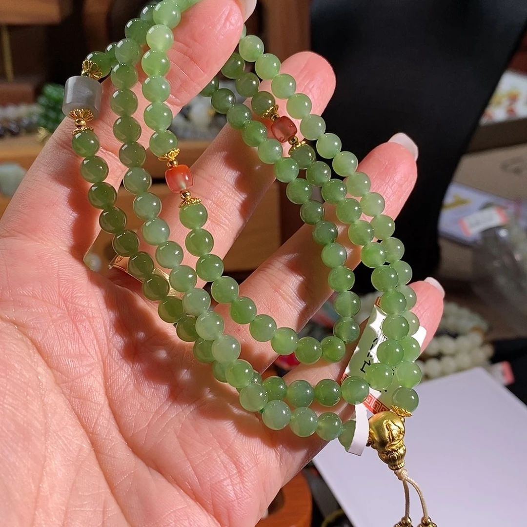 三***千和田玉未镶嵌手链