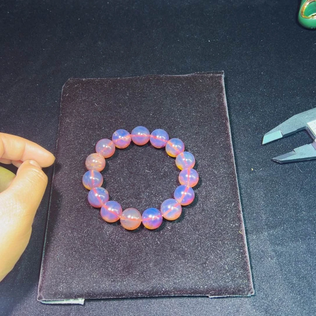 琥珀裸石未镶嵌琥珀