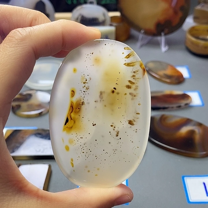 玛瑙/玉髓未镶嵌珠宝半成品121