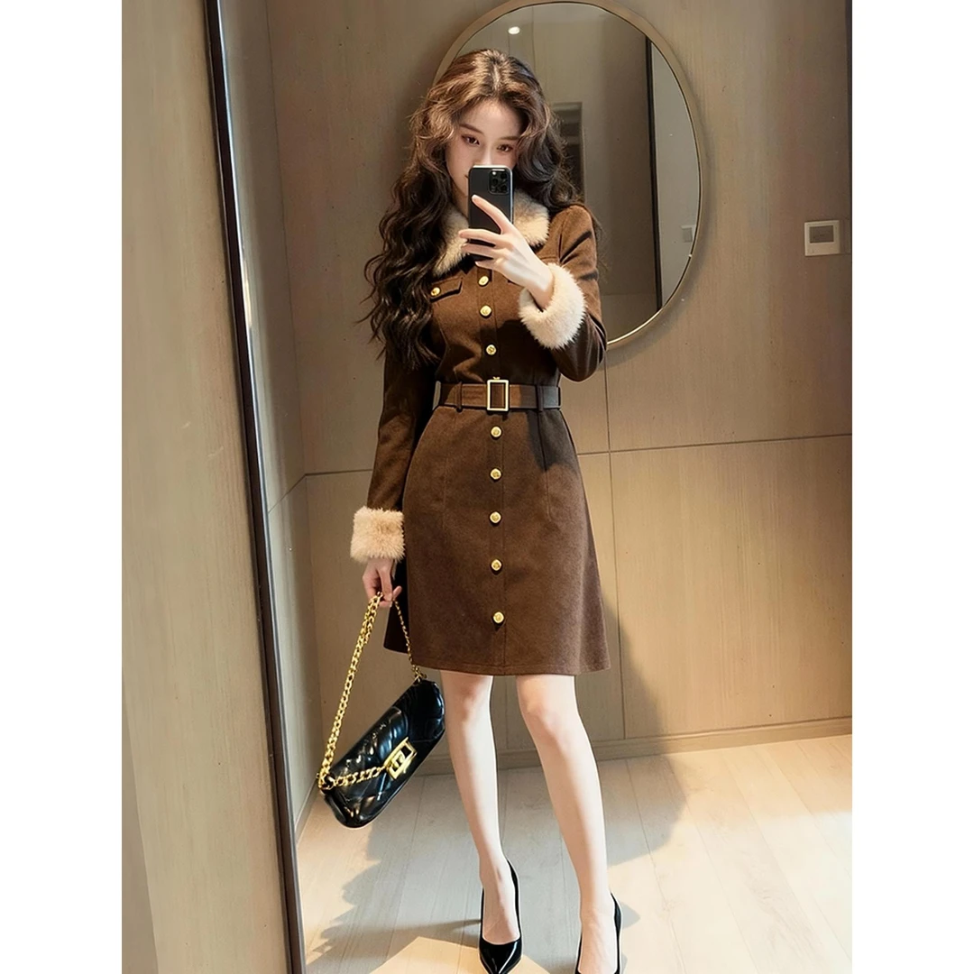 出席重要场合的裙子小个子收腰气质小香风加厚毛领咖色长袖连衣裙