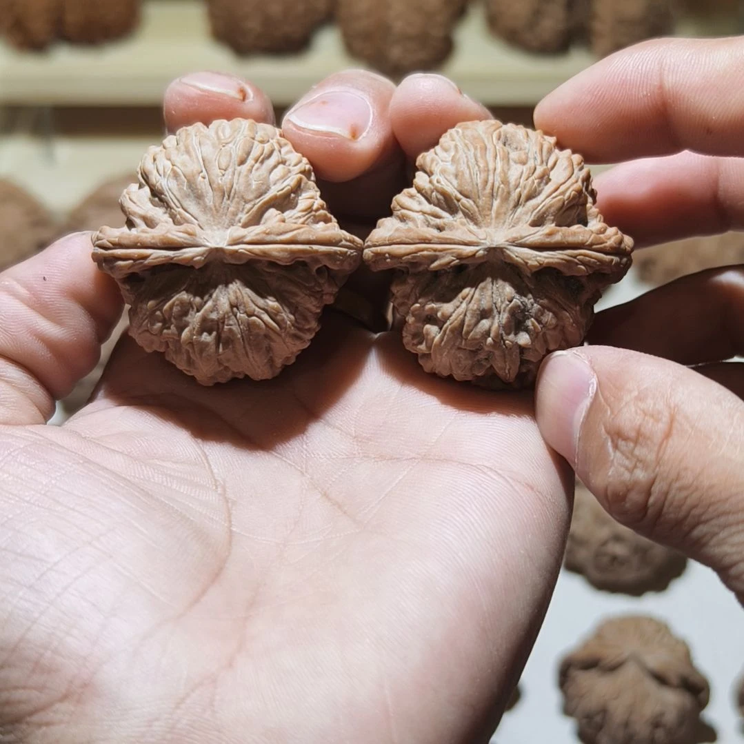 文玩核桃吊坠44 全品闷白